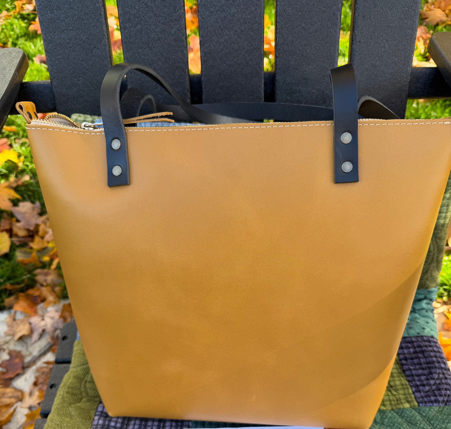 Portland Leather Goods Medium Mango Zippered Tote